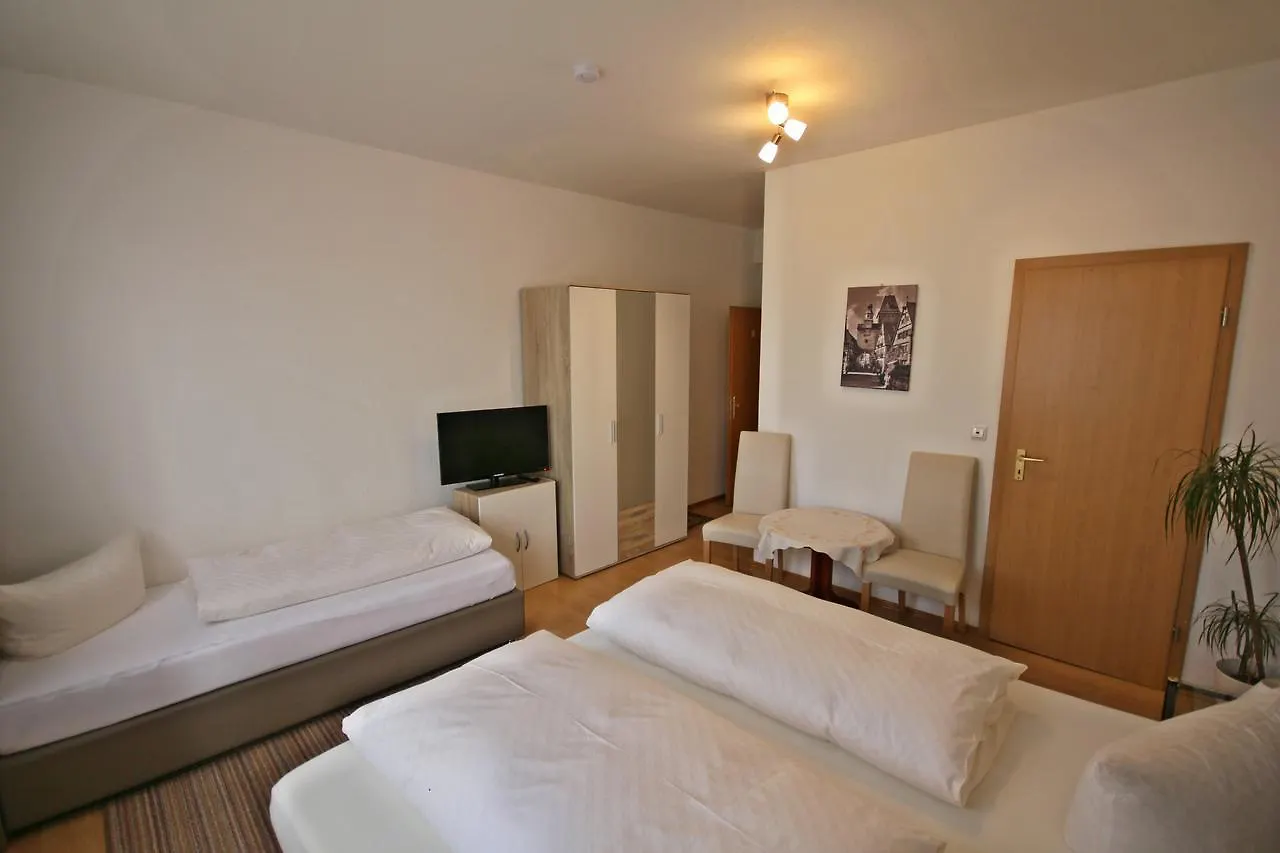 Vendégház Gaestehaus Edith Rothenburg ob der Tauber